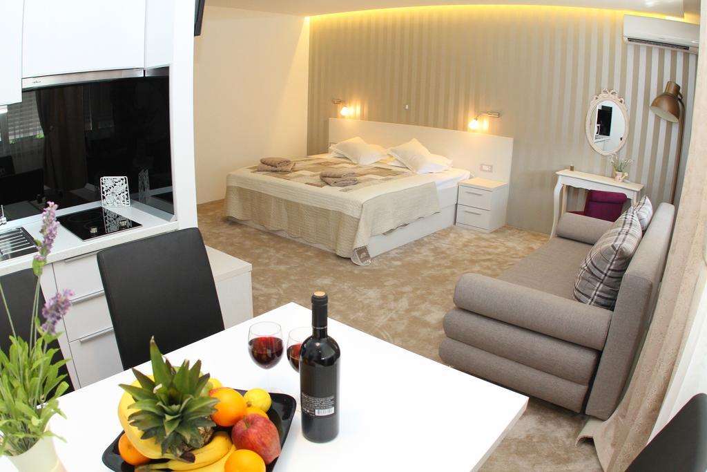 Studio Apartments Mirakul Спліт Номер фото