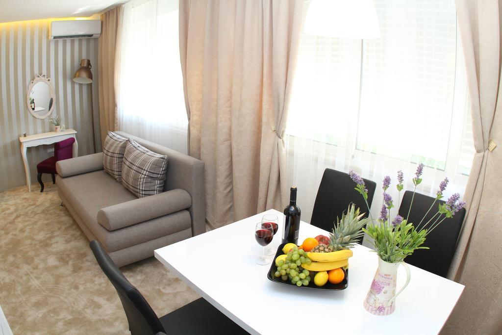 Studio Apartments Mirakul Спліт Номер фото