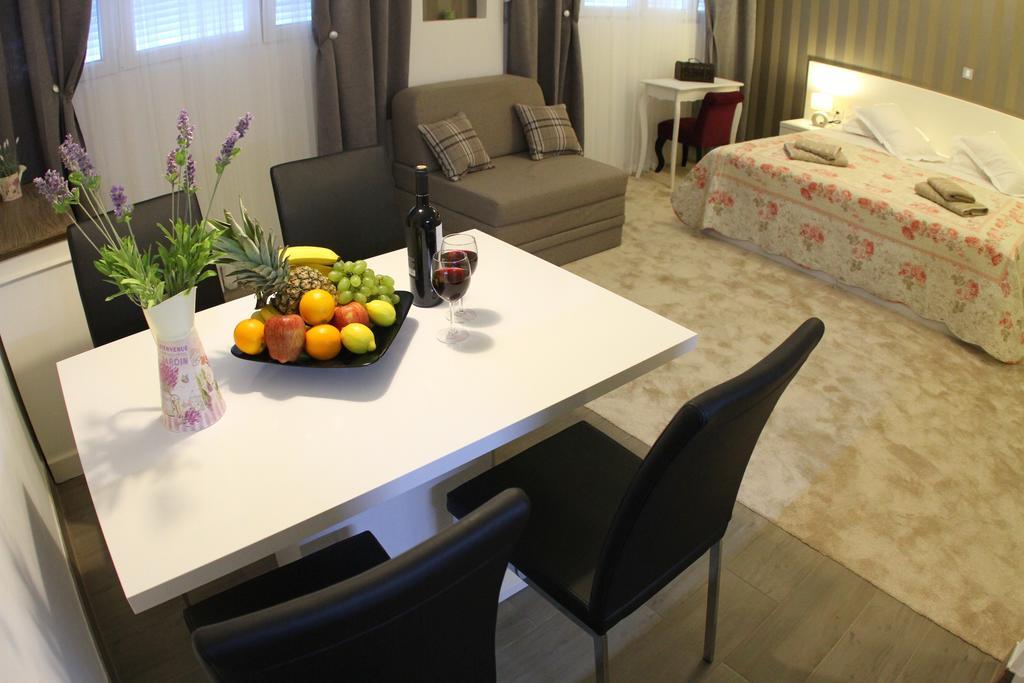 Studio Apartments Mirakul Спліт Номер фото