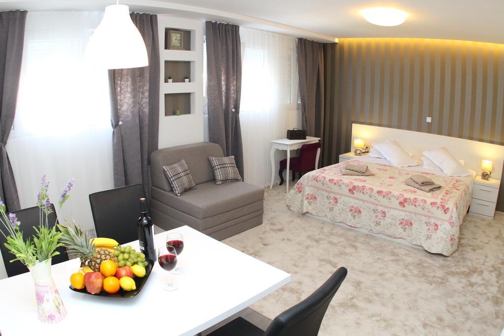 Studio Apartments Mirakul Спліт Номер фото