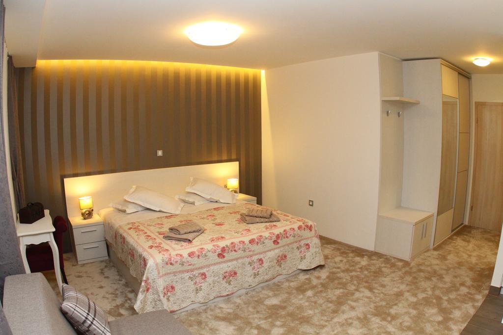Studio Apartments Mirakul Спліт Номер фото
